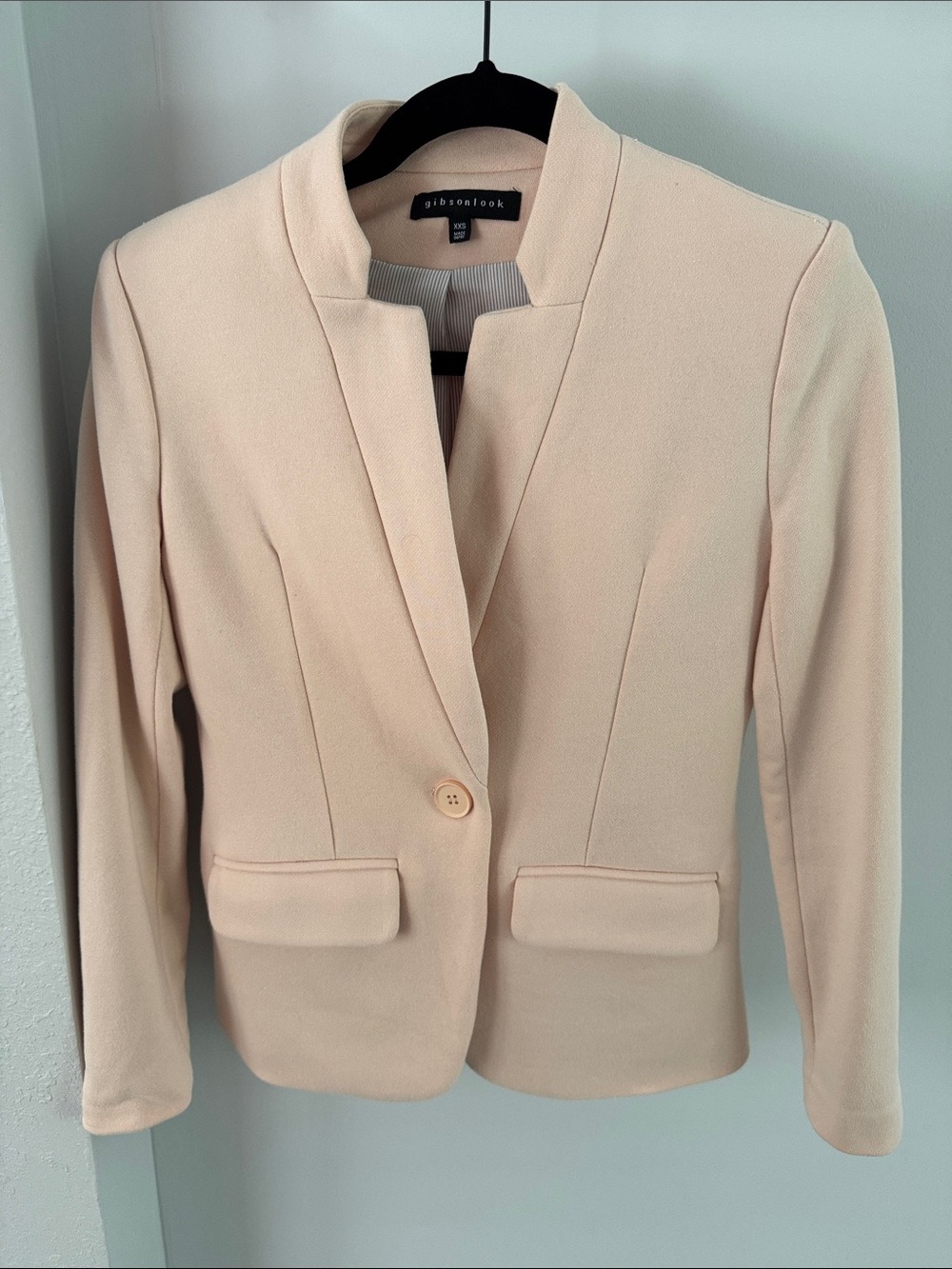 Gibson Notch Collar Blazer in Pearl Blush